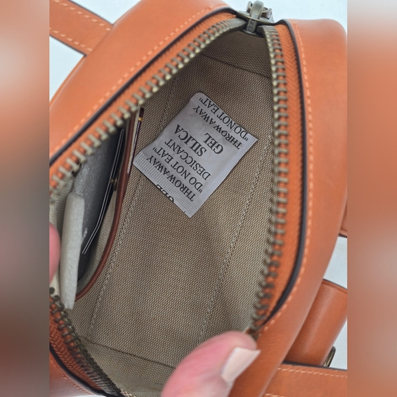 💥NWT💥Coach Twin Turnlock 20 , Toffee - Picture 7 of 14